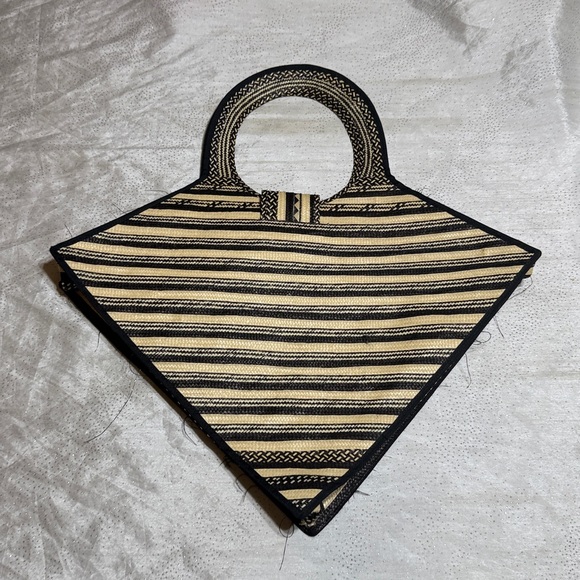 Multicolor Geometric Pattern Women Bag - Picture 3 of 9
